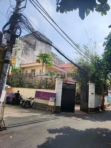 Mặt tiền ngang 20m ngay Nguyễn Văn Trỗi Phú Nhuận giá chỉ 130tr/m2