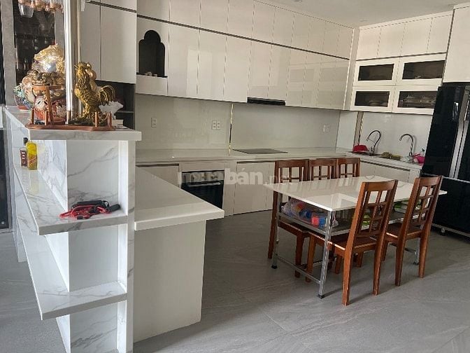 Cho thuê nhà xác vách chợ Bình Thới quận 11