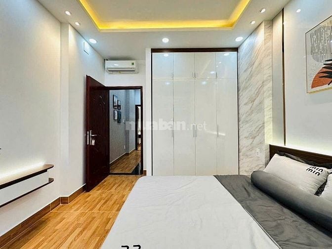 HÀNG THƠM - NGAY KHU CITYLAND GÒ VẤP . GIÁ 3 TỶ 850 . SHR