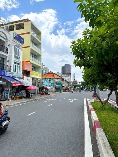 🌷 🌷 🌷 BÁN NHÀ MẶT TIỀN : 130 VÕ VĂN KIỆT - P. NGUYỄN THÁI BÌNH -Q.1