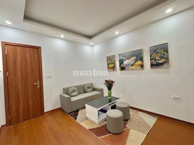 Nhà đẹp Minh khai 50m2 giá 2.5 tỷ , 2 ngủ , sổ đỏ sẵn sàng giao dịch