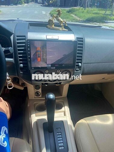 Ford Everest 2012 máy dầu số tự động