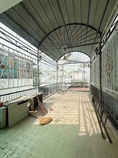 Hẻm xe hơi Nguyễn Hiền,4Tầng,Khu Dân Trí,Cạnh Siêu thị,Trường Học 