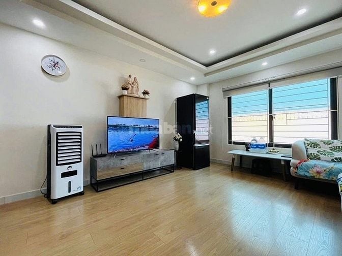 💥 BÁN NHÀ ĐẸP NƠ TRANG LONG – 67M² – GIÁ CHỈ 2 TỶ 450 – HẺM 6M XE HƠI