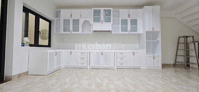 Cho THUÊ Nhà Đẹp 3 lầu 5 phòng 6wc liên kế Khu dân cư cao cấp Trung Tâ
