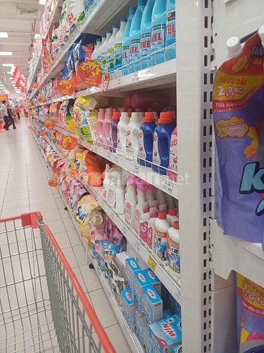 Chi nhánh Bách Hoá Tổng hợp  mới khai trương. Cần 8 nhân viên 