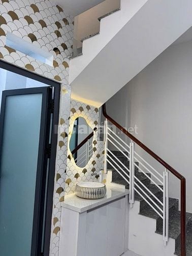 Nhà siêu đẹp giá rẻ Tân Phú , 53m2 , 2 Tầng BTCT, chỉ hơn 5 tỷ.