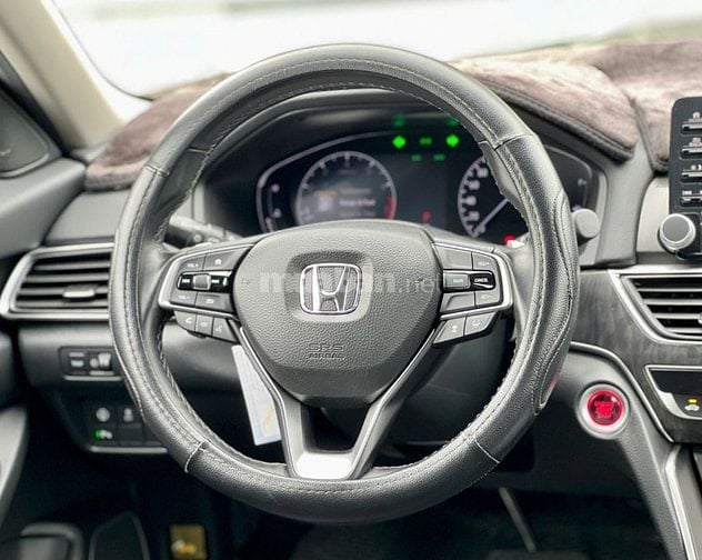 Xe Honda Accord nhập khẩu Thái Lan 2022
