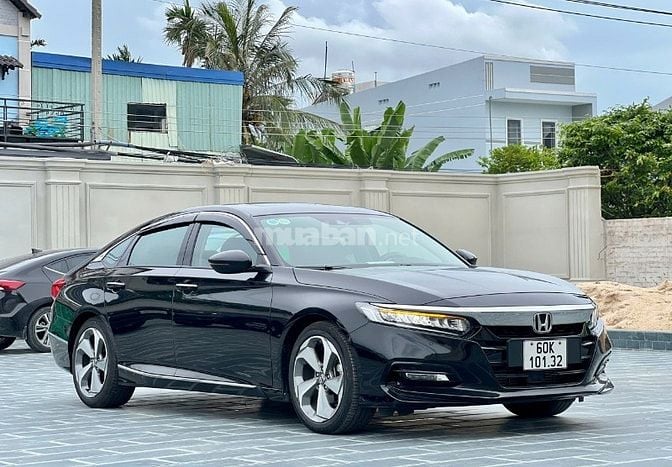 Xe Honda Accord nhập khẩu Thái Lan 2022