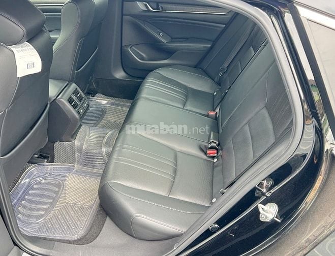 Xe Honda Accord nhập khẩu Thái Lan 2022
