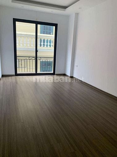 Bán nhà ngõ 38 XUÂN LA, hơn 30m2, nở hậu, sổ đỏ chính chủ 8,5 tỷ