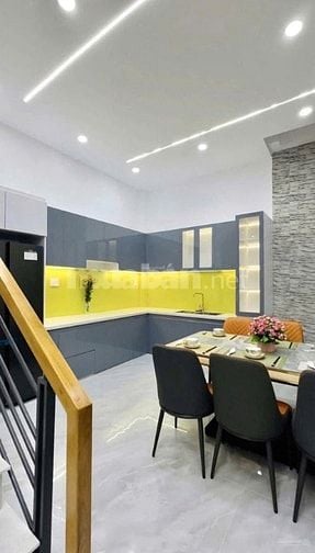 Cần tiền bán gấp nhà Nguyễn Đình Chiểu, Phú Nhuận 2,240 tỷ chính chủ🔥