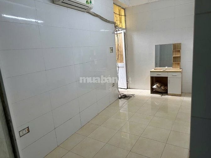 Cho thuê nhà ngõ 463 Hồng Hà, 20m2x 5 tầng, 3 ngủ. 3Wc