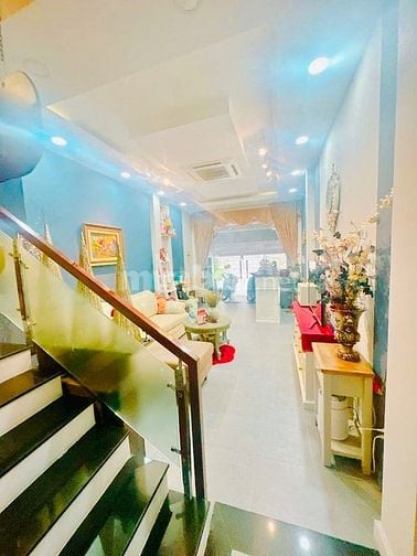 Bán nhà mặt tiền đẹp (5x20) 94 Nguyễn Trọng Tuyển p15 Phú Nhuận 