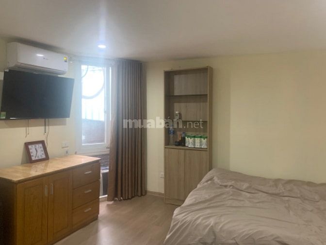 Cho thuê nhà ngõ Hàng Vải, 30m2 x 3T, full đồ