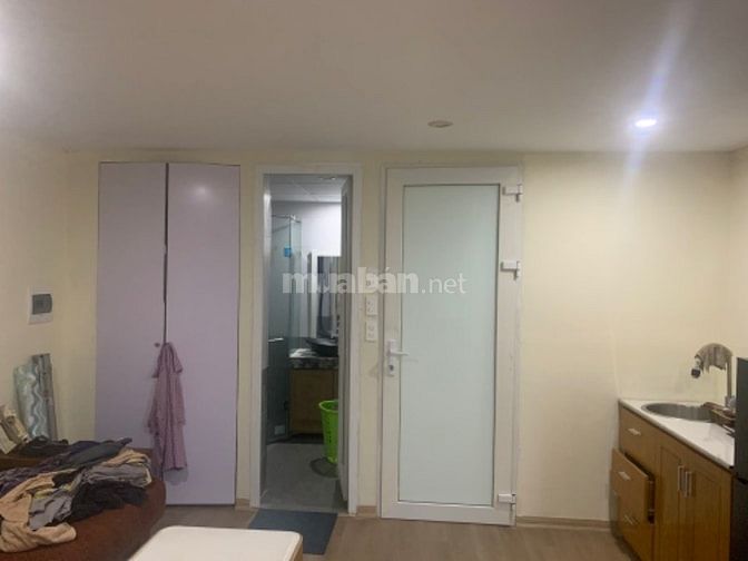 Cho thuê nhà ngõ Hàng Vải, 30m2 x 3T, full đồ