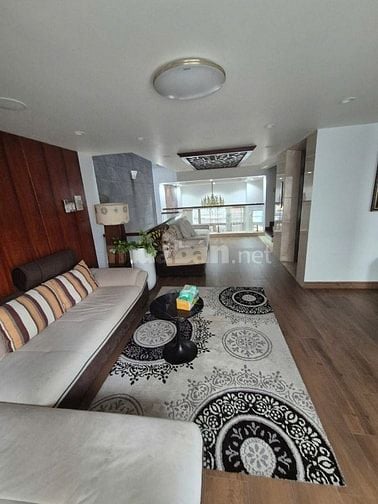 Duy nhất còn xót lại căn Biệt thự trong khu Sư Vạn Hạnh 6x16 hầm 4lầu