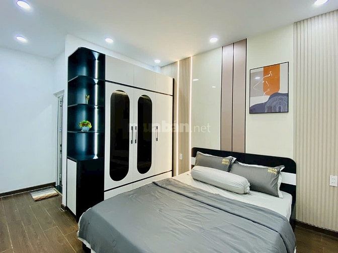 Nhà 3 lầu đẹp Cao Cấp góc 2 mặt hẻm xe hơi 1 trục Lê Đức Thọ, P16, Q.G