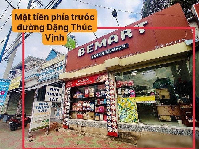 Mặt bằng 2 mặt tiền đường lớn, đối diện công viên, nhà thi đấu đa năng