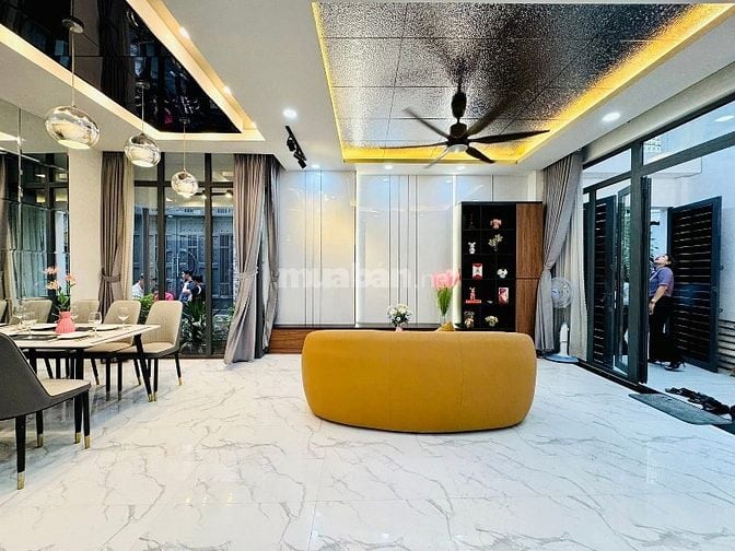 Nhà 3 lầu đẹp Cao Cấp góc 2 mặt hẻm xe hơi 1 trục Lê Đức Thọ, P16, Q.G