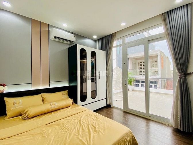 Nhà 3 lầu đẹp Cao Cấp góc 2 mặt hẻm xe hơi 1 trục Lê Đức Thọ, P16, Q.G