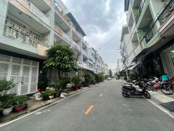 Cặp nhà MTNB Khu Bình Phú dt 8x16m nhà 4 tấm giá 21 tỷ TL