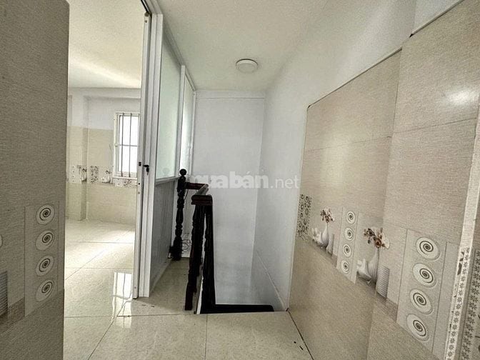 Cho thuê nhà hẻm 4m(0XH) Thích Quảng Đức, P.4, Q.Phú Nhuận giá 7.5tr