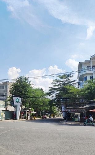 BÁN BIỆT THỰ 4 TẦNG CÓ HẦM KDC ĐẠI PHÚC BÌNH HƯNG