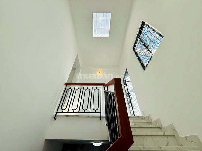 Bán nhà Vườn Lài An Phú Đông Q12 giá 2 tỷ 090 triệu DT 50m2.