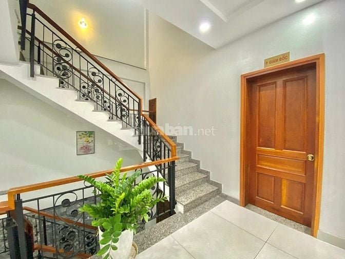 Bán Biệt Thự 190m2,2 Góc Mặt Tiền, Ngay Chung Cư Green Town - Bình Tân