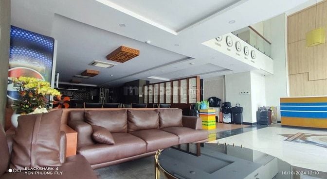 Khách sạn 88A Yên Thế tân Bình 50P khai thác 700tr/tháng giá 134 tỷ