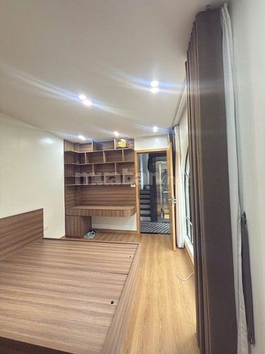 BÁN NÀ 6 TẦNG THANG MÁY ĐẸP ĐƯỜNG TÂY SƠN, DT 35M2, MT 5,8M, 10 TỶ