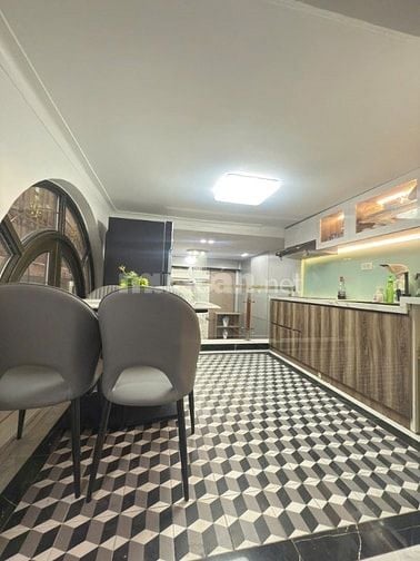 BÁN NÀ 6 TẦNG THANG MÁY ĐẸP ĐƯỜNG TÂY SƠN, DT 35M2, MT 5,8M, 10 TỶ