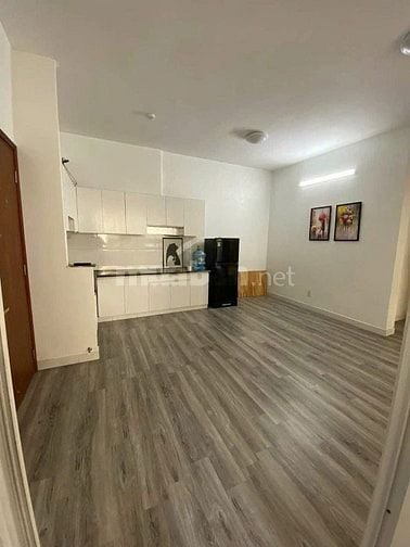 Chung cư Ngô Gia Tự, Hòa Hảo, Q10, 2PN, WC, 70m2, 10tr/tháng.