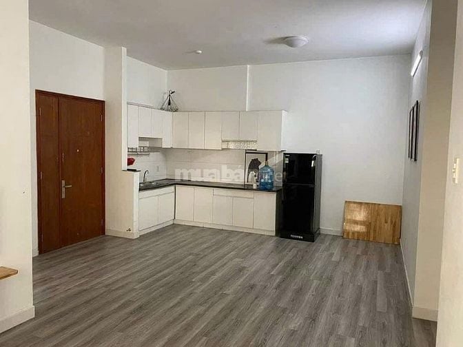 Chung cư Ngô Gia Tự, Hòa Hảo, Q10, 2PN, WC, 70m2, 10tr/tháng.