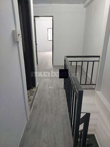 Cho thuê nhà hẻm 3m(BG) Ngô Gia Tự, P.4, Q.10 giá 12.5tr