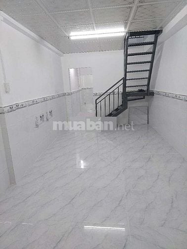 Cho thuê nhà hẻm 3m(BG) Ngô Gia Tự, P.4, Q.10 giá 12.5tr