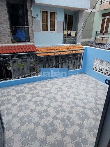 Cho thuê nhà hẻm 3m(BG) Ngô Gia Tự, P.4, Q.10 giá 12.5tr