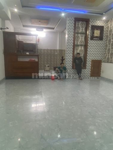 Bán nhà hẻm xe hơi diện tích rộng, khu dânn cư an nunh yên tĩnh. 256/2