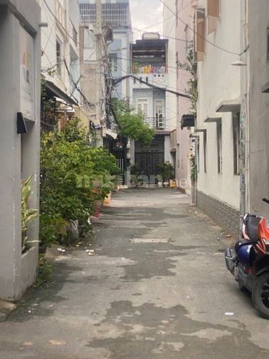 Bán nhà hẻm xe hơi diện tích rộng, khu dânn cư an nunh yên tĩnh. 256/2