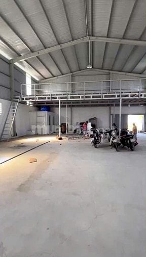 Cho thuê nhà 2 mặt tiền Phan Anh, P.B.T.Đông, Q.Bình Tân giá 20tr