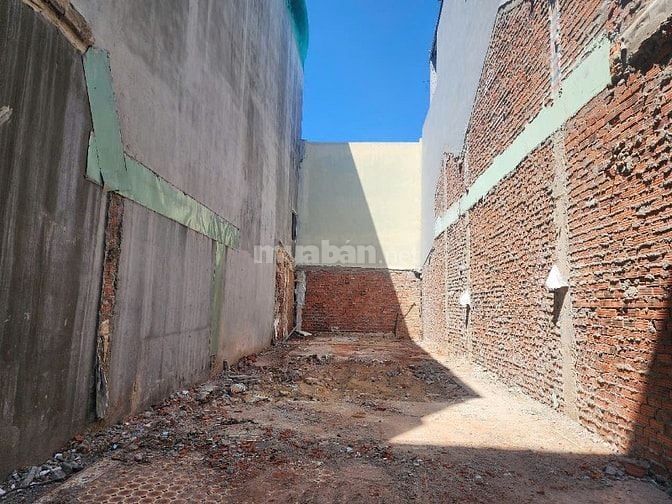 BÁN ĐẤT KIỆT Ô TÔ TÔ HIẾN THÀNH – SƠN TRÀ – ĐÀ NẴNG | 90M² | GẦN BIỂN 