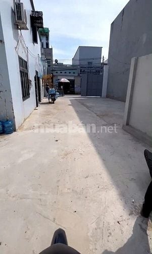 Cho thuê nhà 2 mặt tiền Phan Anh, P.B.T.Đông, Q.Bình Tân giá 20tr