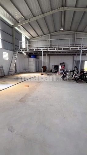 Cho thuê nhà 2 mặt tiền Phan Anh, P.B.T.Đông, Q.Bình Tân giá 20tr
