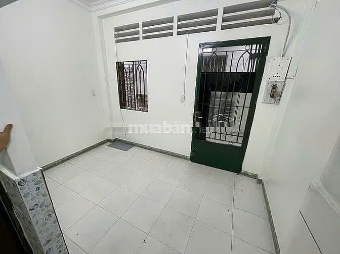 Cho thuê nhà hẻm 2m(XM) Trần Khánh Dư, P.Tân Định, Q.1 giá 6.8tr
