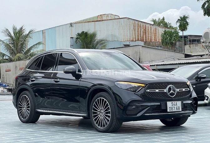 Mercedes glc 300 4matic 2023 all new 