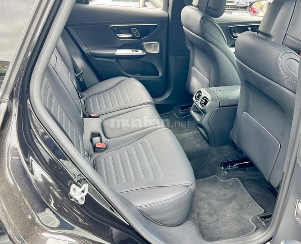 Mercedes glc 300 4matic 2023 all new 