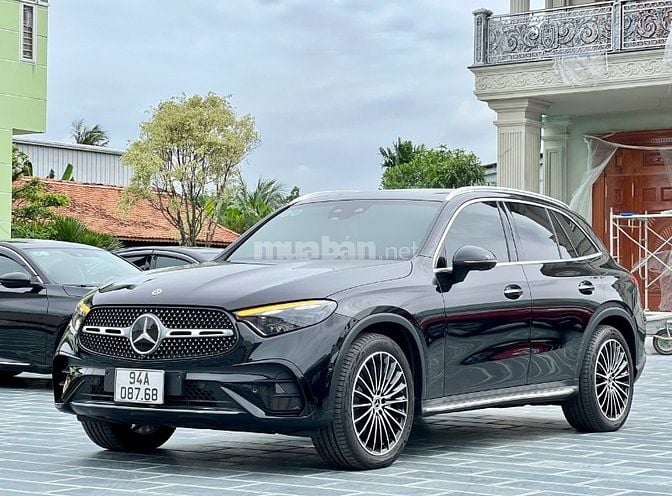 Mercedes glc 300 4matic 2023 all new 