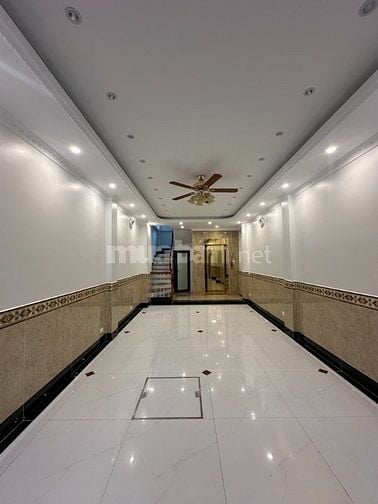 Bán nhà Ngọc Thụy Long Biên - có THANG MÁY - full Nội Thất 