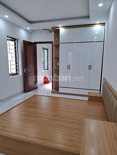 Chính chủ bán nhà La Khê Xây mới full đồ dt 34 m2 5 tầng ô tô đỗ cửa